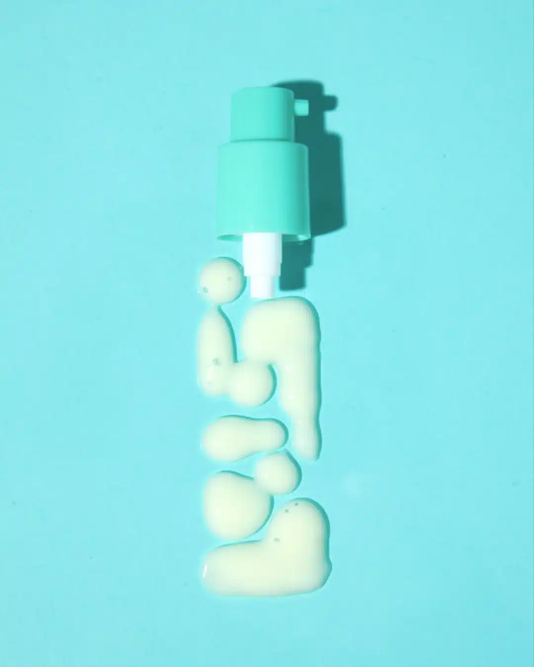 Skingredients Retinol + B3 Anti-Ageing Night Serum - Image 3