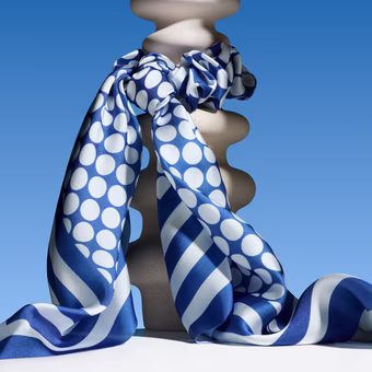 Catrice SUMMER OBSESSED Multi-Use Scrunchie - Image 2