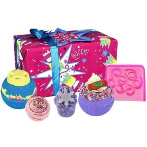 Bomb Cosmetics You're A Cracker Wrapped Gift Set